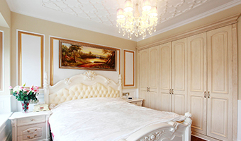 入墻式定制衣柜有哪些優缺點？