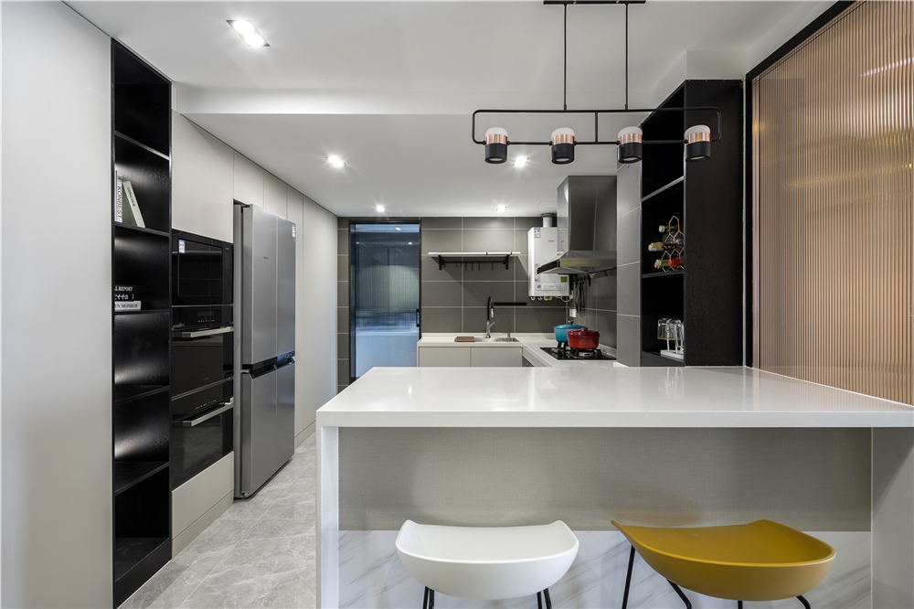 整木定制開放式廚房要注意什么?(圖3) 整木定制開放式廚房要注意什么?(圖3)