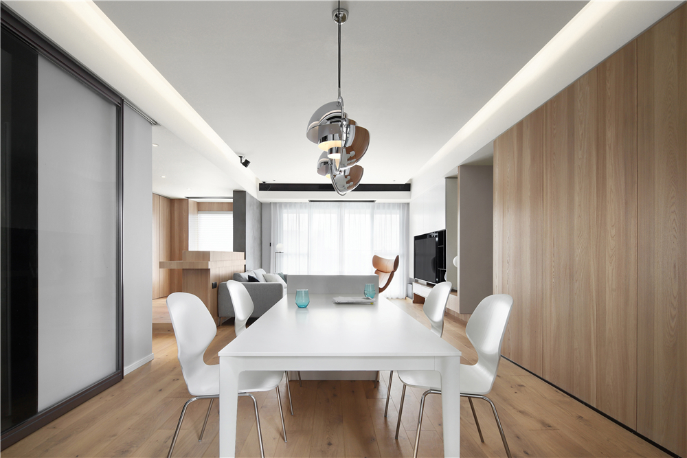 全屋定制各個(gè)空間裝修要注意什么?(圖2) 全屋定制各個(gè)空間裝修要注意什么?(圖2)