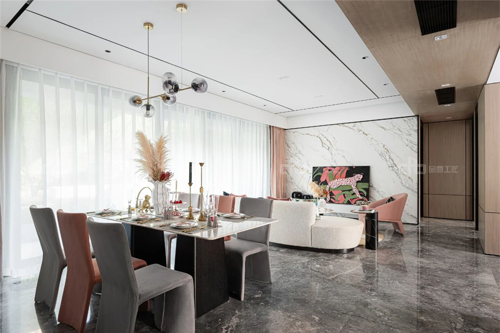 全屋定制設計怎么搭配顏色?(圖4) 全屋定制設計怎么搭配顏色?(圖4)